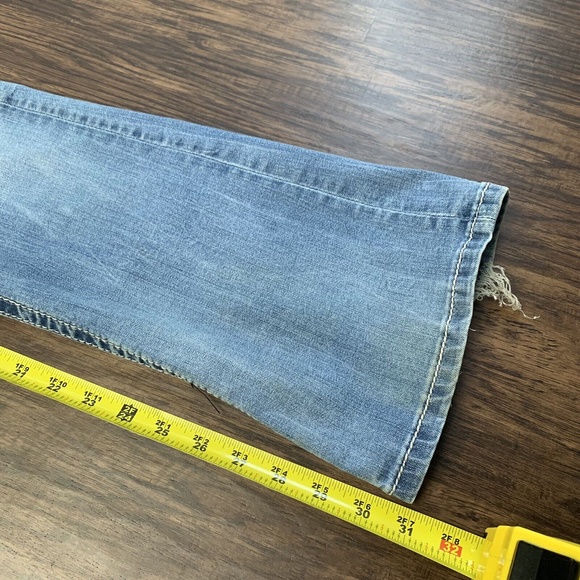 Miss Me Womens Size 27 Jeans Signature Standard Boot Cut Light Wash Dist… - Picture 7 of 12